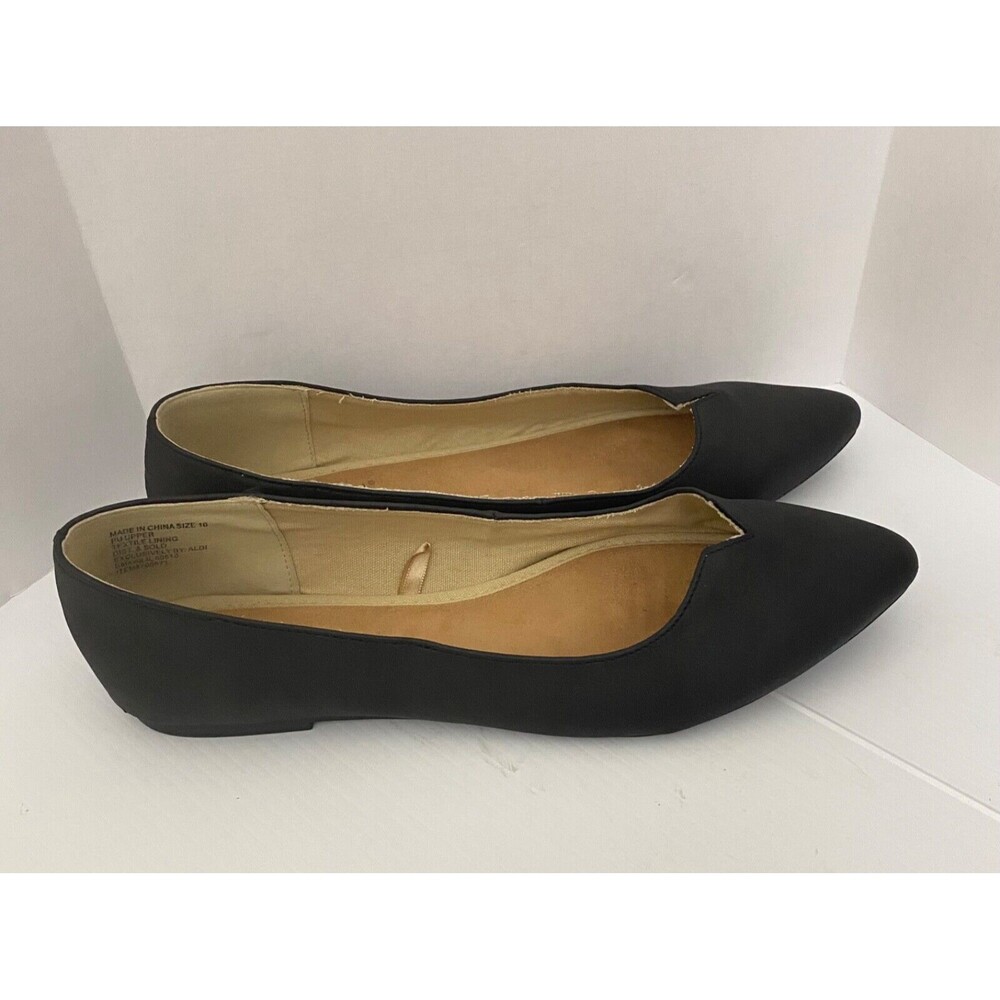 SERRA MEMORY FOAM Pointed Toe COLOR  Black Flat  SIZE 10